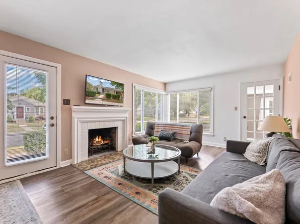 101 West Lexington BOULEVARD, Whitefish Bay, WI 53217
