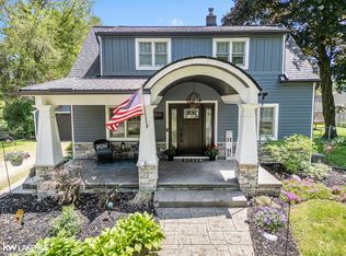 11900 Brewster St, Livonia, MI 48150
