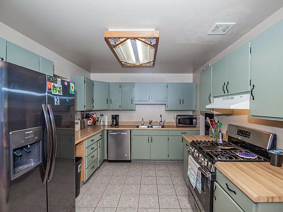4th image of 1144 E La Casita Dr