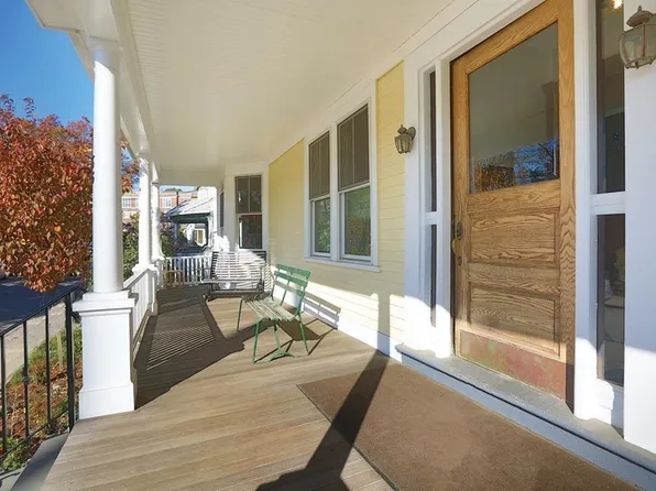 185 Davis Ave APT 7, Brookline, MA 02445