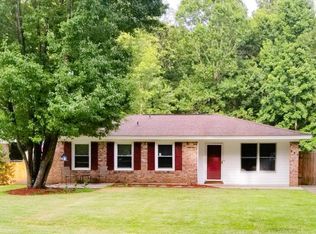 327 E Pandora Dr, Goose Creek, SC 29445