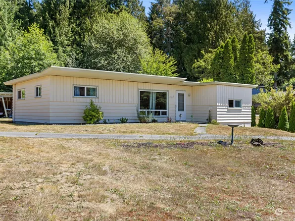 5915 Seahurst Avenue, Everett, WA 98203
