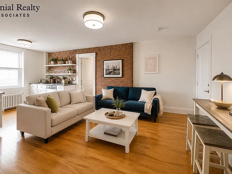 83 Harvard St #21 — Photo 2