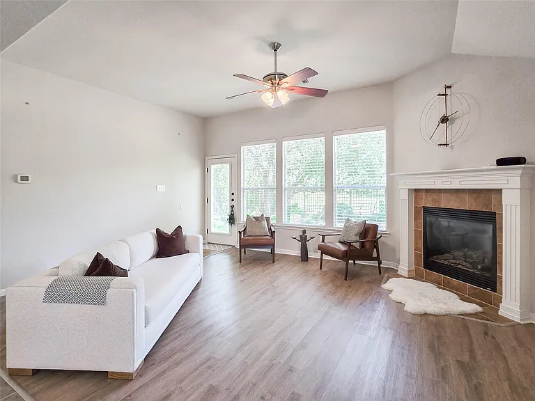 3917 Wilderness Path Bnd — Photo 14