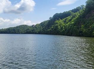 5588 Nunn Hollow Rd, Hiwassee, VA 24347