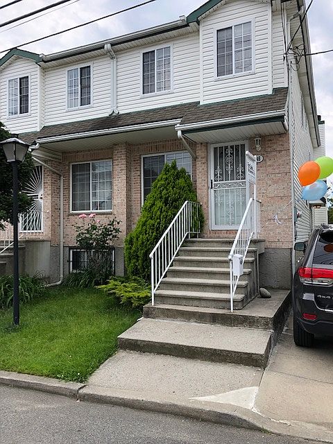 1st image of 46 Bergen Beach Pl
