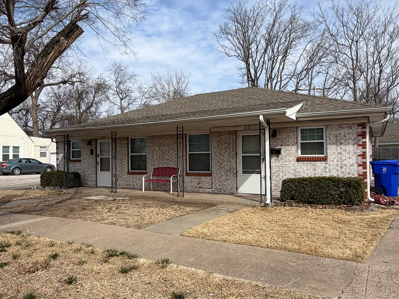 2 bed, 950 sqft, $2,000 — Photo 2
