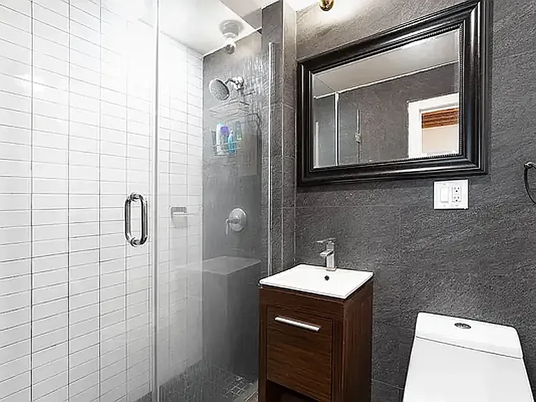 42 Horatio St #17 — Photo 5