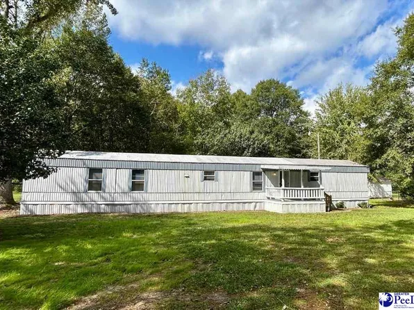 3709 Sandhill Rd, Mullins, SC 29574