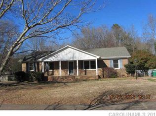 5633 Faulconbridge Rd, Charlotte, NC 28227