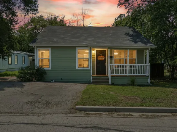 114 Beech St, Farmersville, TX 75442