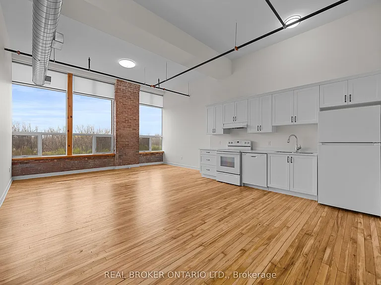 150 Mill St #115 — Photo 11