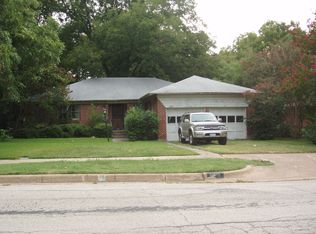 118 Melrose Ln, Lancaster, TX 75146