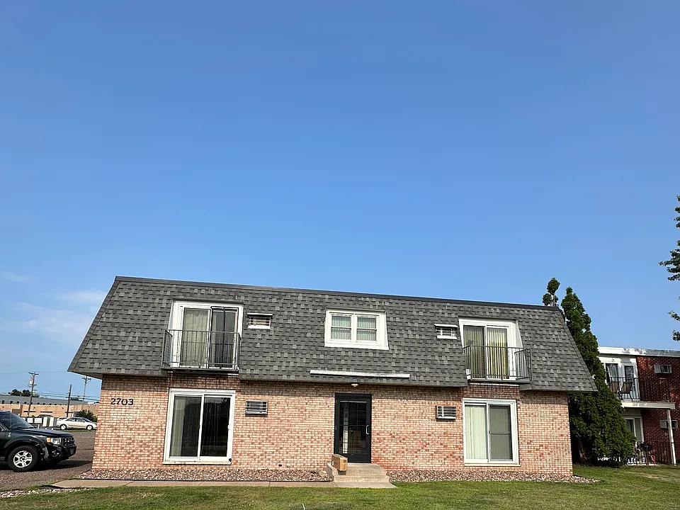2703 Thomas Dr #7