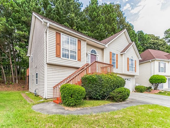 3rd image of 2325 Golden Valley Dr