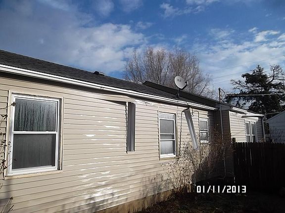 4th image of 1751 N Whittier Pl