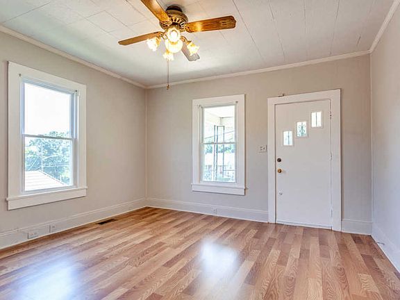4th image of 2205 Houstonia Dr
