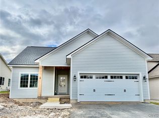 28 S Village Dr, Cazenovia, NY 13035