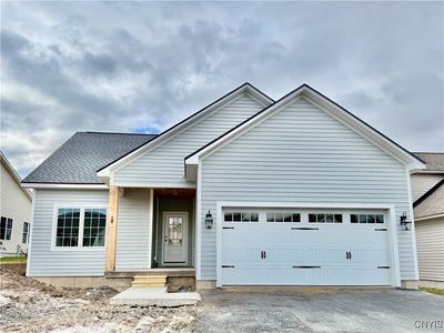 28 S Village Dr, Cazenovia, NY, 13035