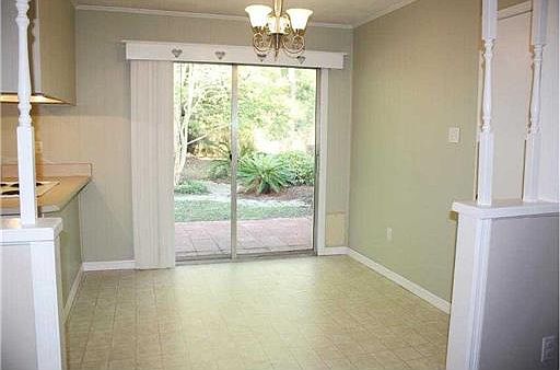 5th image of 2612 Southern Dr