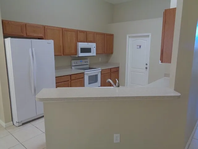 3 bed, 2.0 bath, 1598 sqft, $2,290 — Photo 4