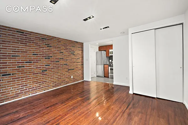 Rented by Compass | media 15