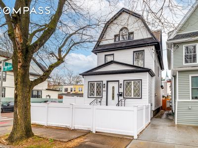 8746 89th St, Jamaica, NY, 11421
