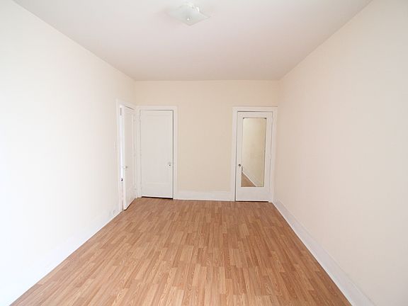 5th image of 1730 W Tioga St #1
