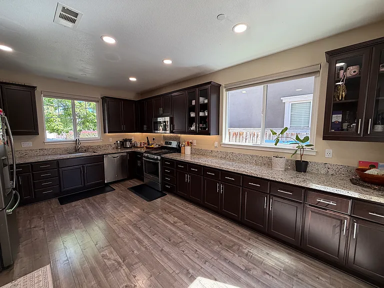 339 Emory Ct — Photo 21