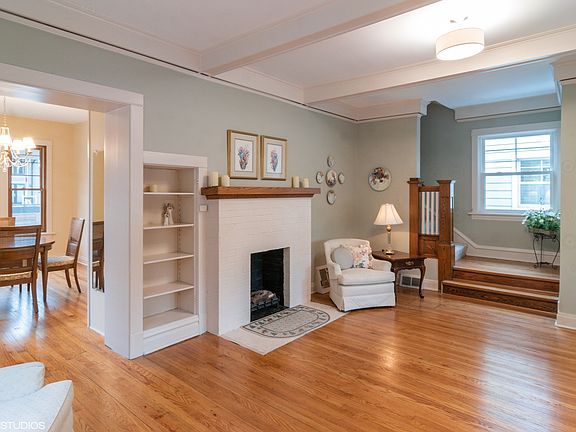 5th image of 705 Carpenter Ave