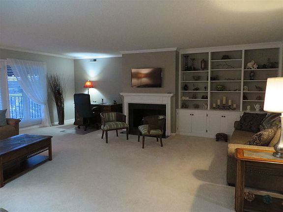 4th image of 4501 N Wheeling Ave Unit 2-314-2