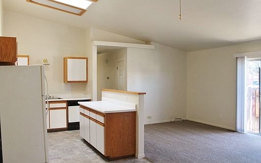 3rd image of 719 Linda Kay Ct