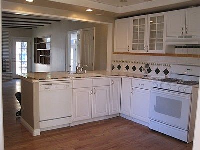 2nd image of 5009 La Crescenta Ave