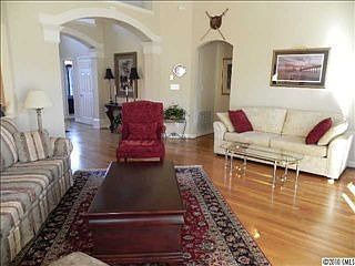 5th image of 2736 Prince Dr
