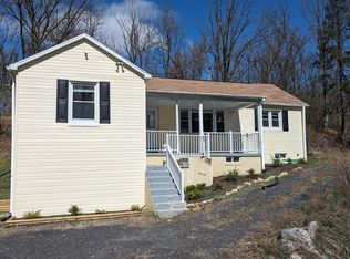 2029 Mount Laurel Rd, Fleetwood, PA 19522