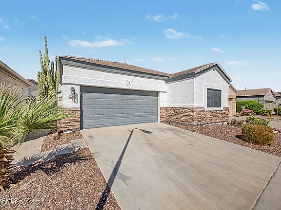 2nd image of 3312 E MALDONADO Drive