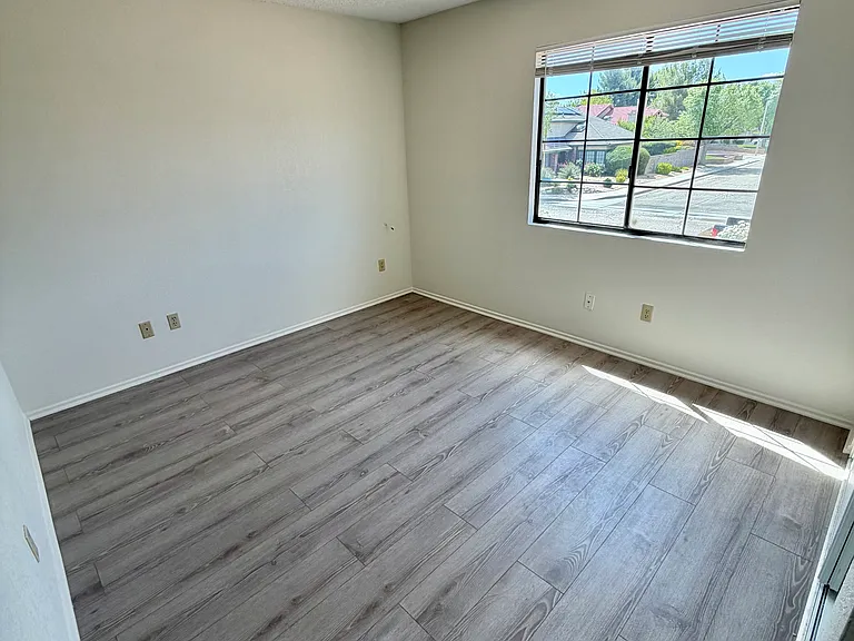 3101 W Avenue J4 — Photo 9