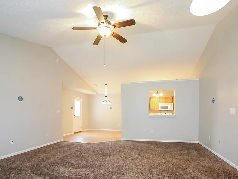 280 Harts Ford Way — Photo 5