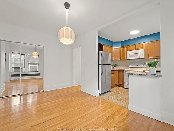 5th image of 269 Randolph Pl #2