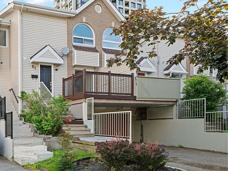 1st image of 91 Thornbury Cres