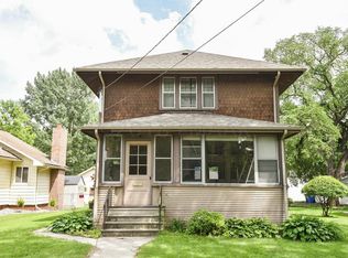 1115 3rd St N, Fargo, ND 58102