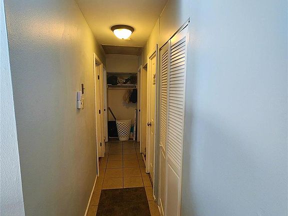 3rd image of 1355 Cabrillo Dr