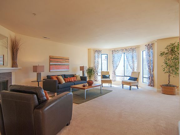 5th image of 568 5th St #3