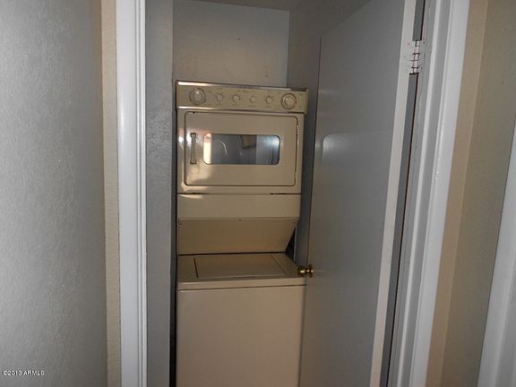 5th image of 540 N May St APT 3079