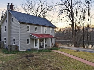 17 Old River Rd, Milford, NJ, 08848