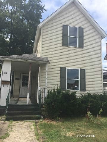 1st image of 1215 W Marion St