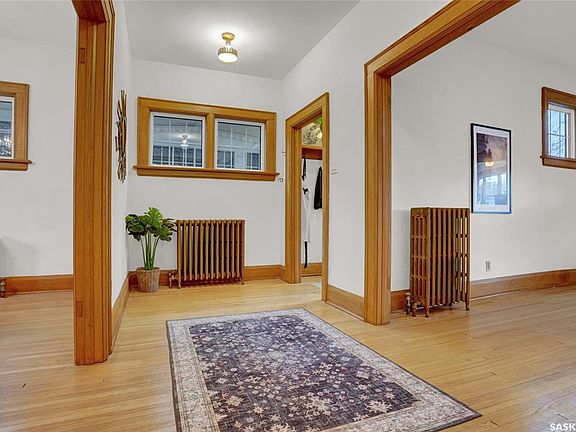 3rd image of 3129 Rae STREET