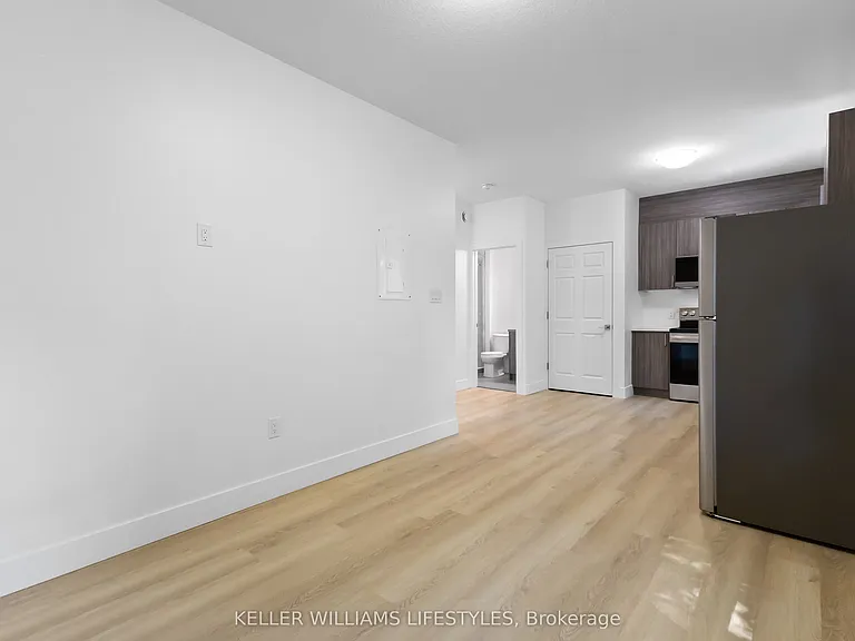 178 Woodward Ave #C — Photo 11