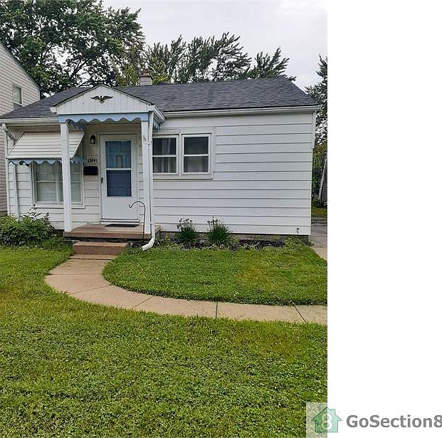 2nd image of 13841 Hendricks Ave