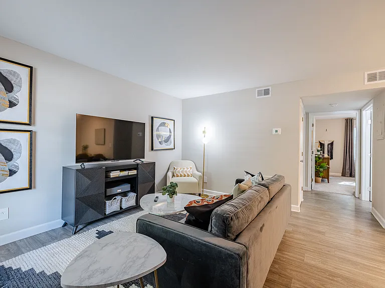 Lofts at Mill Creek Apartments — Photo 2